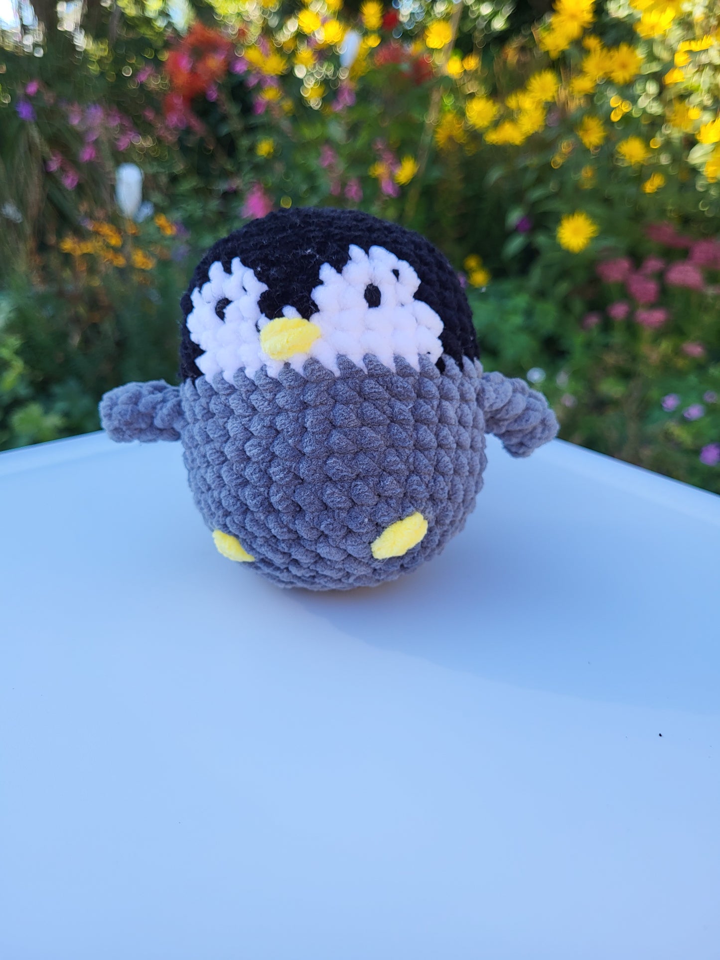 Chubby Penguin - Rooporium