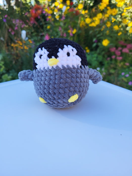 Chubby Penguin - Rooporium