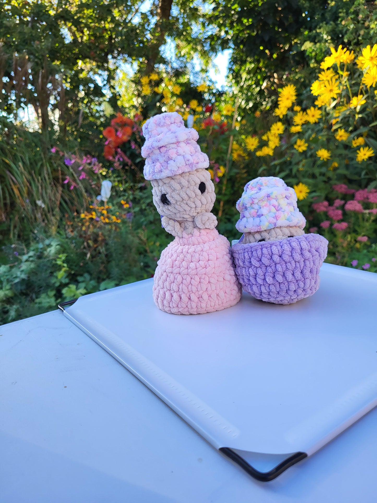 Cup Cake Transforming Doll