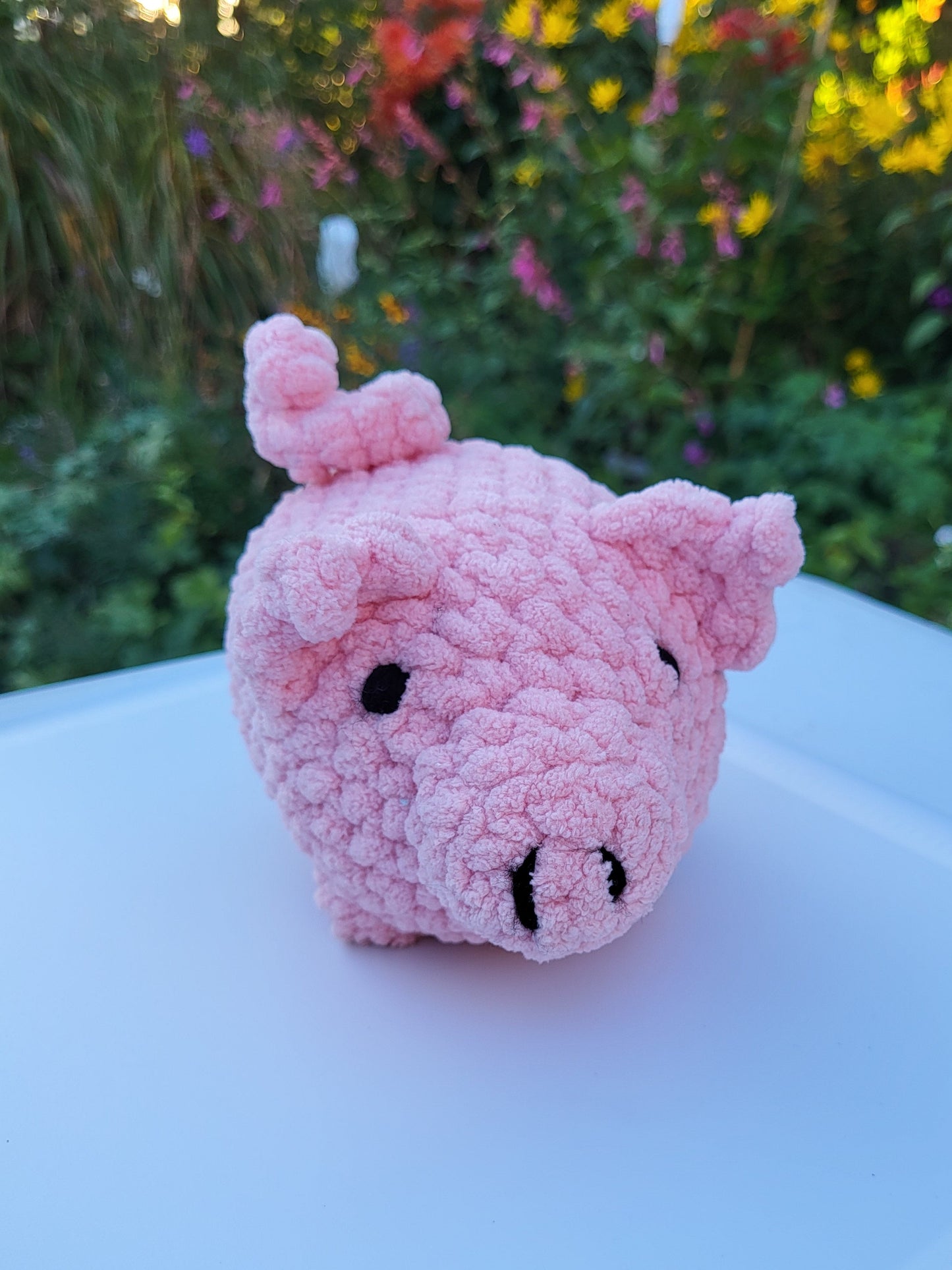 Crochet pig